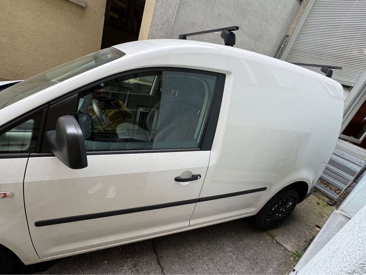 Frische Service frisch MFK 1/10/2025
Auto lauft  tipptopp   
Baujahr 2013 Getriebe, Handelsschalter km Zustand 63 000 Glarus, GL


**إذا كنت صاحب هذا الإعلان وتريد حذفه لأي سبب، رجاءا أرسل رسالة إلى الدعم الفني**