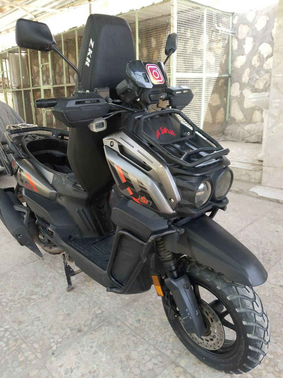 السلام عليكم
دراجه همر 2024دبل دسك 
جديده بمعنى الكلمه كفاله عامه
 من الفتح والشخط 
مكينه خرسه وشرط بلاديه 
بصمه تشغيل عن بعد حساسات دبل اشاره لايتات
دشبول الكتروني النصبه كدامك 
السعر550وبيه مجال 
مكاني حله ابو غرق 
***********
