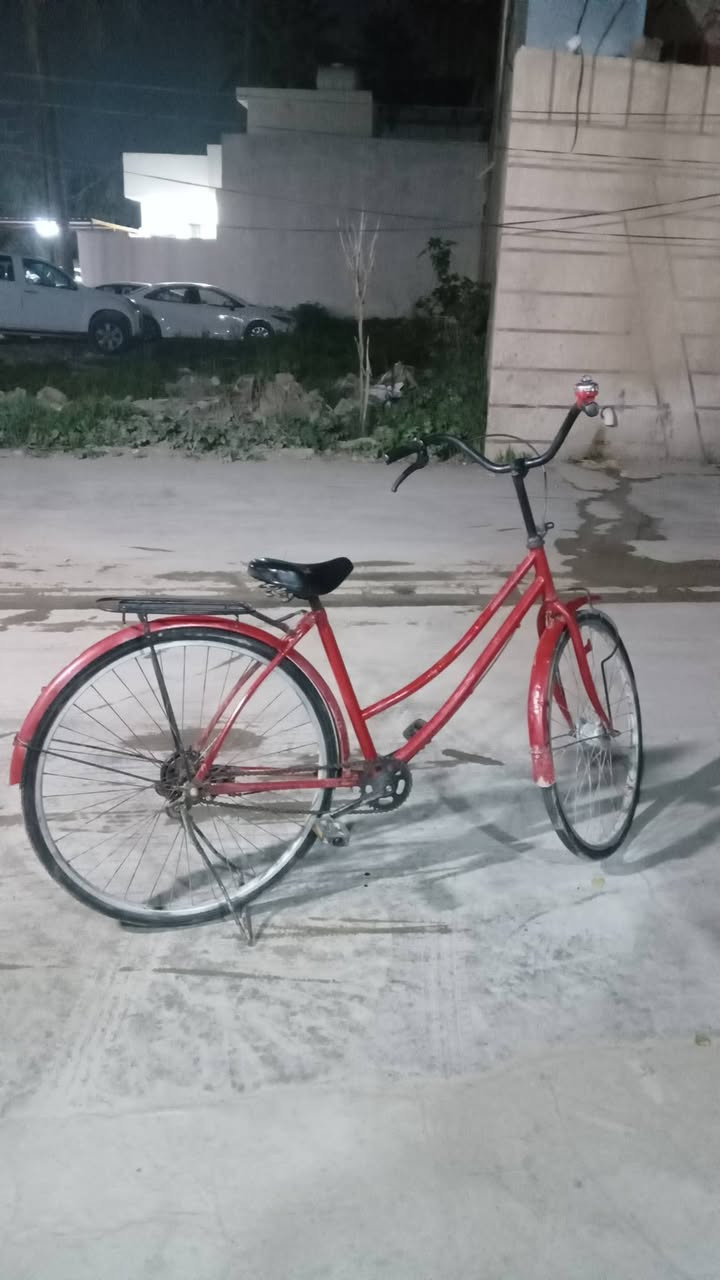 سلام عليكم بايسكل نضيف مال باله ذاكلويوم اشتريته وريد ابيعه70الف ومابي اي مجال بدون احراج


**إذا كنت صاحب هذا الإعلان وتريد حذفه لأي سبب، رجاءا أرسل رسالة إلى الدعم الفني**