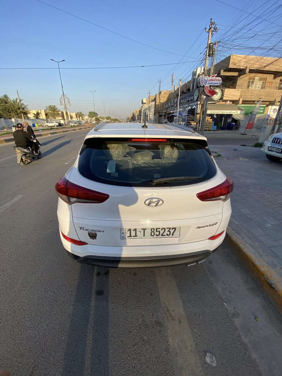 سلام عليك اللبيع مستعجل بسعر مناسب ب ١٣٥ ورقه بي مجال كلش بصيط توكسان موديل ١٦ جديد بعنه كلمه رقم بغداد دولي فول موصفات صندوك كهرباء بصمه سياره جديد بعنه كلمه محرك ١٦٠٠٠ تيربو حادث جاملغ وبنيد فقط  الباقي شرط السونر مكان السياره الشعب البنوك رقمي ***********
