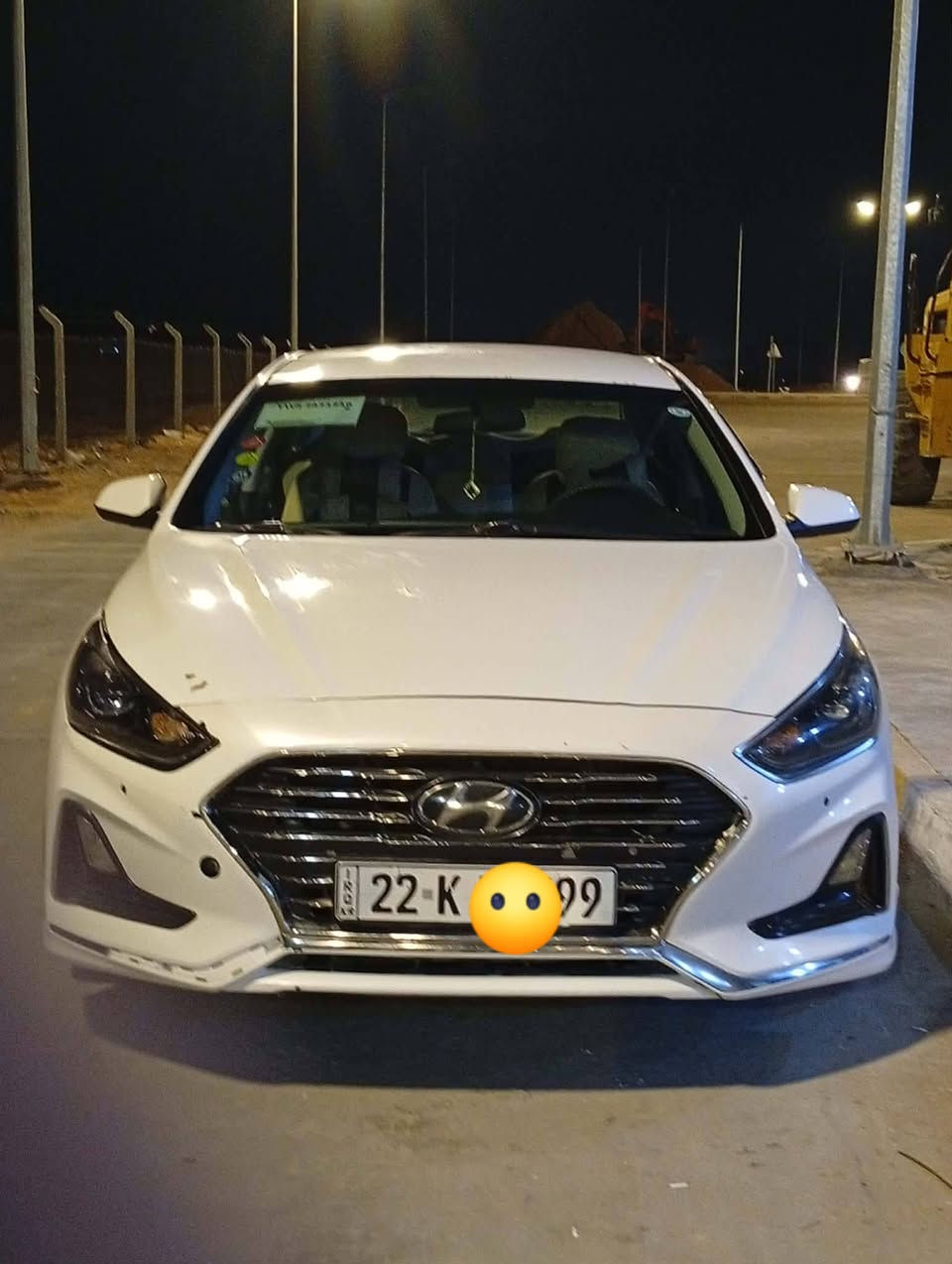 السلام عليكم البيع او مراوس حسب القناعه سوناته 18 وارد لأمريكي سياره حلوه ماشيه 97الف السعر 130 وبيهه مجال بسيط *********** محرك 2400سياره كلش حلوه بعد حله من الصوره
