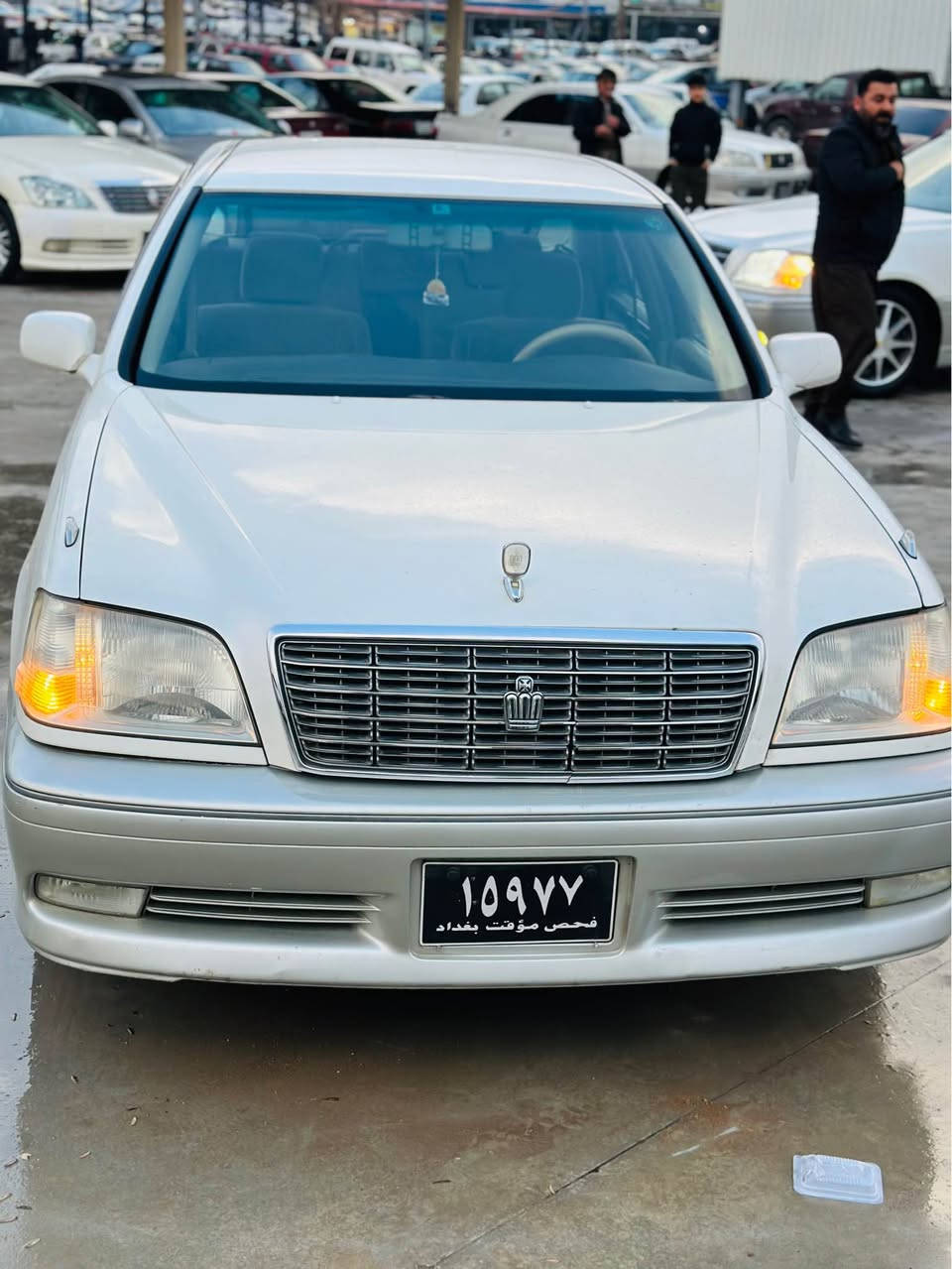 مەلیلە ساغ ساغ 
قەپات مواسەفات بێ سڵاید
٤ دوگمە سەلاجە پەردە مەرکەزی گێچ ئەلیکترۆنی
دوپارچەی بۆیاخی ئەوروپایە بی دەعمولیدراو
گێڕ و مەکینەو کارەبای بە شەرت
قوفڵی ٥١ گەڵا
*********** Singapore
