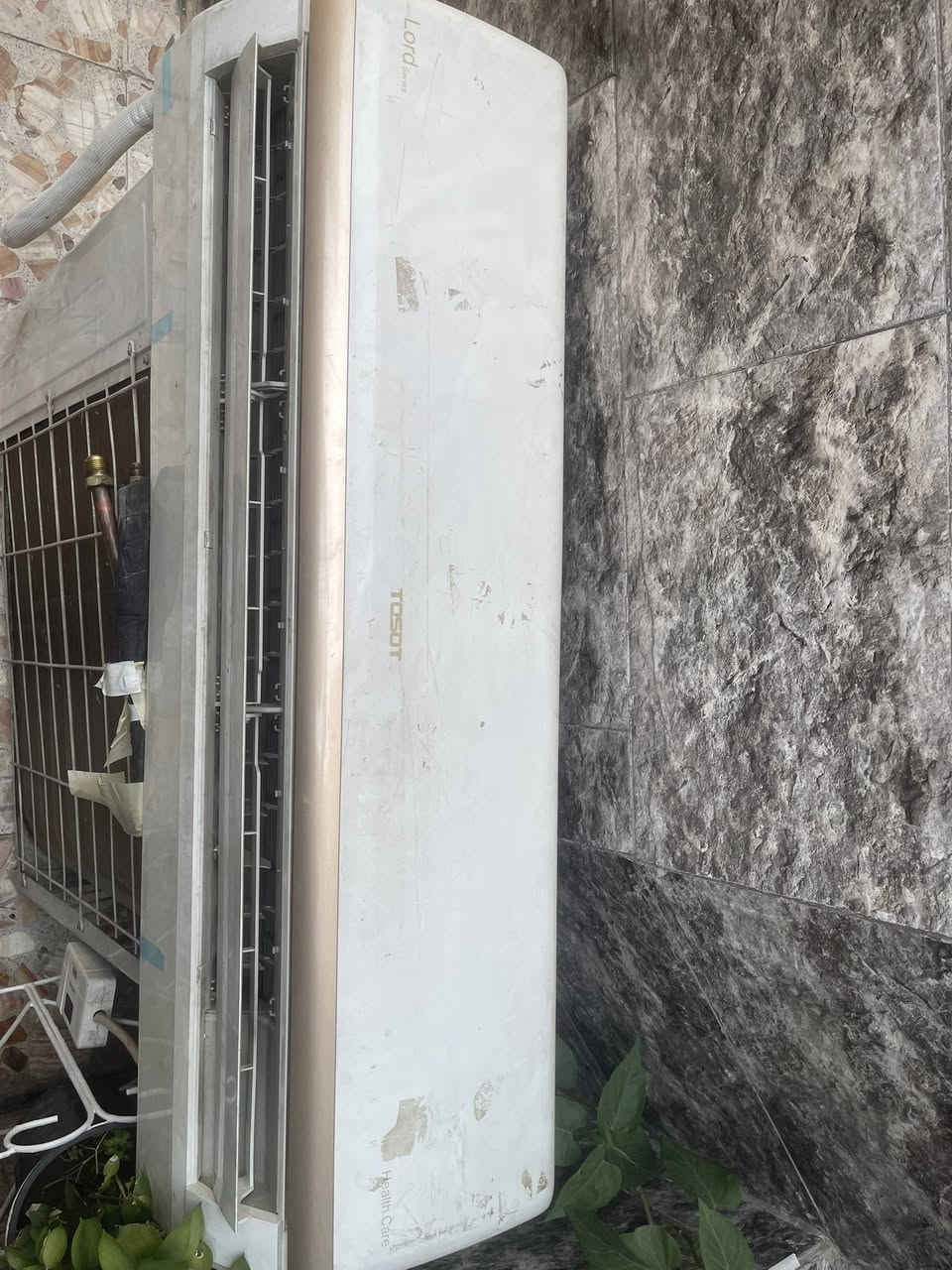 اسلام عليكم سبلت توسوت طنين مكفول من ليك وي مشكله مابي منقص شويه غاز بل فتح نقص شويه ريمود بواري قاعده كله كامل نضيف كلش راديتر ابو لفره مو عدل السعر ٣٥٠ بغداد الحريه***********. اي مشكله بل موطور او بي ليك ايرجع

