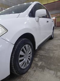 فيرسا • ٢٠١٠ • بدون حادث