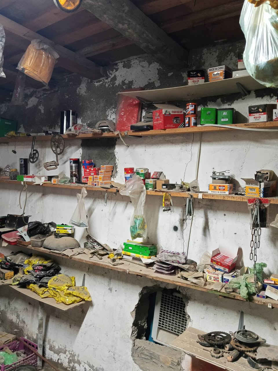 غراض دراجات لبيع شلعه جوه جمله مال تعزيله مكان ميسان المجر الكبير معمل ورق  
***********
