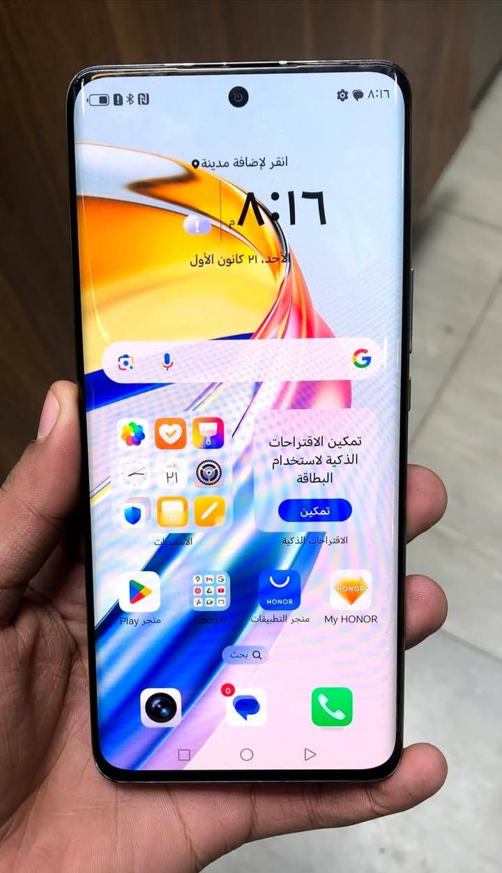 ***********
هونر X9b
 الذاكرة 256 المعالج سناب دراكون البطارية 5800
الداخلية 12 +8
السعر 200
