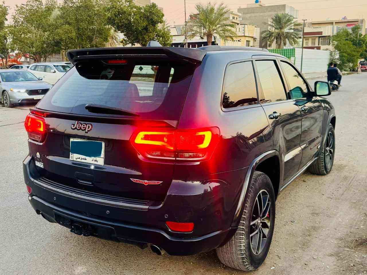 للبيع او مراوس
جيب كراند شيروكي - ترايل هوك - موديل 2018

رقم بغداد  لون سمنتي غامق 

ماشيه ٩٠ 

فوول للأخير اعلى مواصفات 

‏4x4 فور ويل 

1- جگات

2- فتحه فول

3- رادار  + جانبي + خلفي

4- اوتو بارك ( نظام اصطفاف ذاتي ) 

5- اوتو بريك ( مانع تصادم امامي + خلفي )   

6- قياده ذاتيه 

7- تحديد مسار 

8- نقطه عمياء

9- دخول ذكي

10- هيترات بالمري والجامه الخلفيه

11- مرايا متحسسه للضوء الجانبية والخلفية 

12- حساسات امامي + خلفي 

13- ماوس اربع وضعيات

14- نظام ( start/stop - ايكو - سبورت ) 

15- كشنات جلد كنتاره 

16- كشنات كهرباء 

17- كشنات تدفئه + تبريد 

18- كشنات خزن 3 وضعيات

19- كشنات ترحيب 

20- ستيرن تدفئه

21- ستيرن كهرباء 

22- تحكم ستيرن جهتين  

23- شفتات ستيرن 

24- جنطه كهرباء

25- تشغيل عن بعد 

26- سستم صوت alpain

وبعد بيها هواي شغلات كلشي ببالك موجود 

مبدل عدسات زنون عالي ناصي اصلي

حادثها جاملغ وبنيد 

مكفوله الدواخل مالته  

عليها ادامه كامله من منضومة بانزين ومحرك 

السعر 220

اي نقص مابيه 

 ***********
