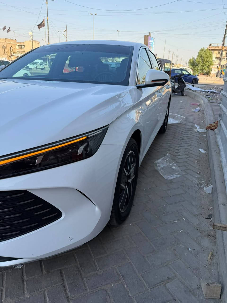 واي دي جن L موديل 24 فول مواصفات بنراما أعلى فئه ماشيه مكينه بانزين 10تلاف وكهرباء 13 بطاريه  120. ***********
