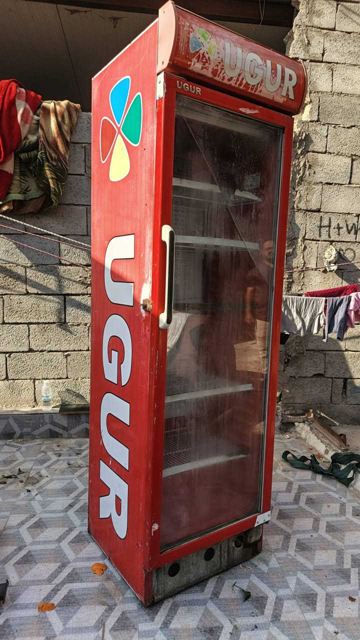 براد للبيع شغال ما داخل تصليح فقط بي فطر بالجامة 
السعر ٢٠٠ قرية طليحة ***********
