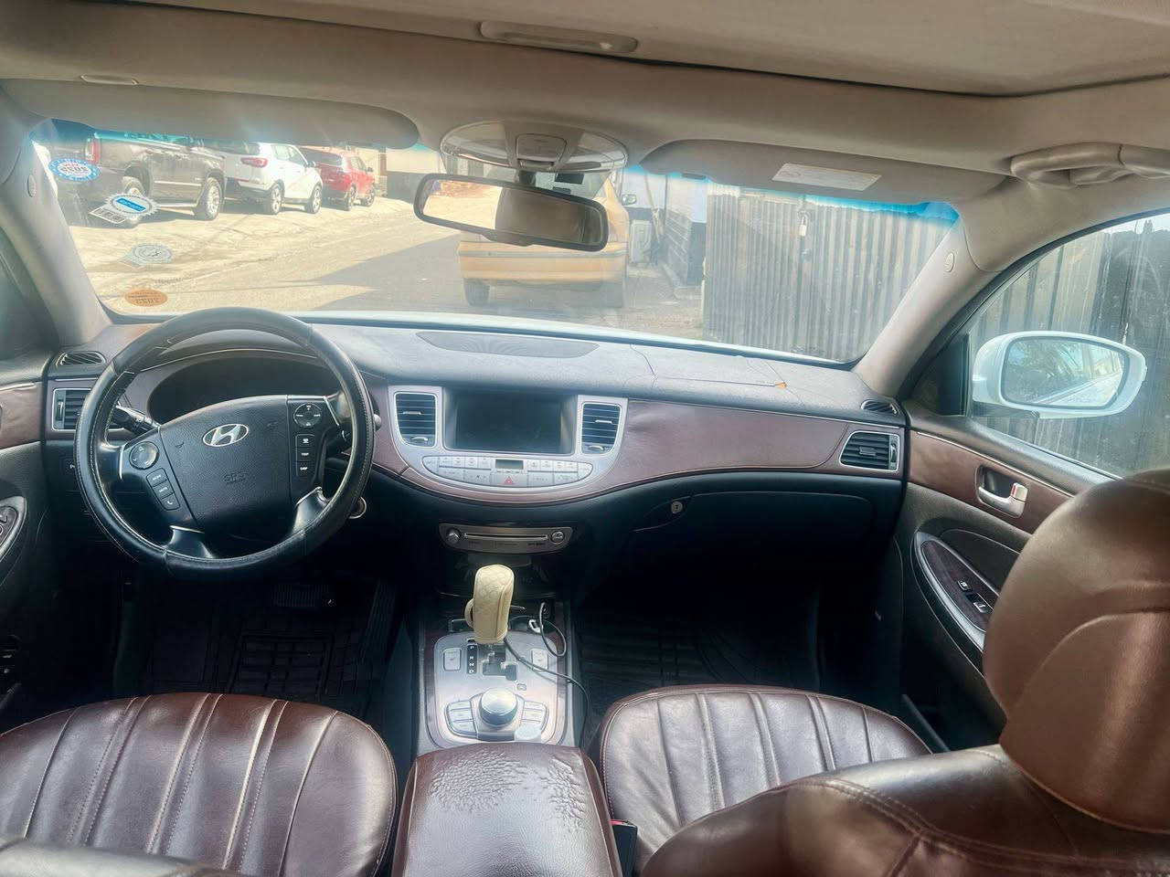 جنيسيس موديل 13 رويال خليجي فول مواصفات رقم اربيل بسمي بيع او مراوس السعر 140$الهاتف ***********
