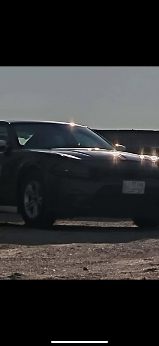 سلام 🙋 

جارجر موديل 15

-محرك 3600

- تحكم ستيرن جهتين

- تبريد قطعتين امامي خلفي

-كشن  كهرباء

- مثبت سرعة 

-كشنات جلد

- بصمة ابواب

- منافذ USB امامي خلفي

-كشنات اماميه تدفئه

-لد نهاري 

-منضومه لايت زنون

لتواصل ‭٠٧٨٤ ٢٣٠ ٣٩٥٥‬

ترهم مراوس اوبتيما سوناته
