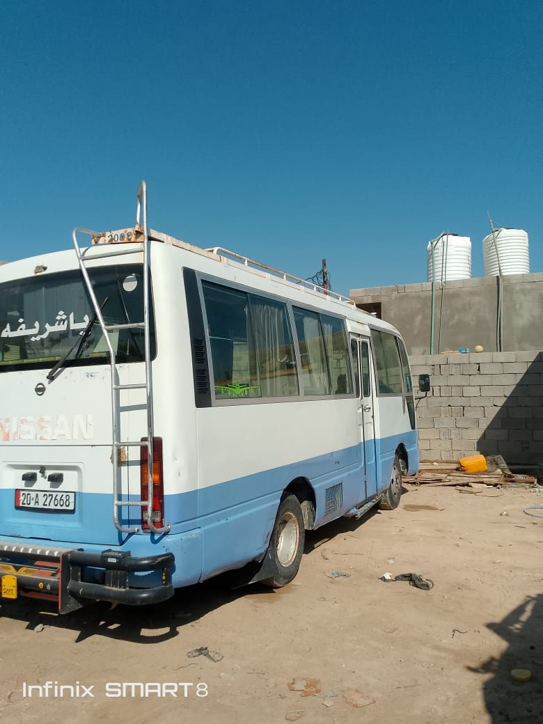 سلام عليكم كوستر نيسان مديل 2002 كير كسل تبريد حداده تخم تاير دوشمه باتري جديد شاشه  سياره ستوه معمره مكينه بطه كير عادي سنويه سنه 30يلا تنتهي ما مطلوبه الا غرامات والا هيهي والا اي شي كبلل احول بسمي سياره رقم نكليزي 28راكب تايرات جدد زوج تاير السعر 120بيه مجال رقم الهاتف ***********
