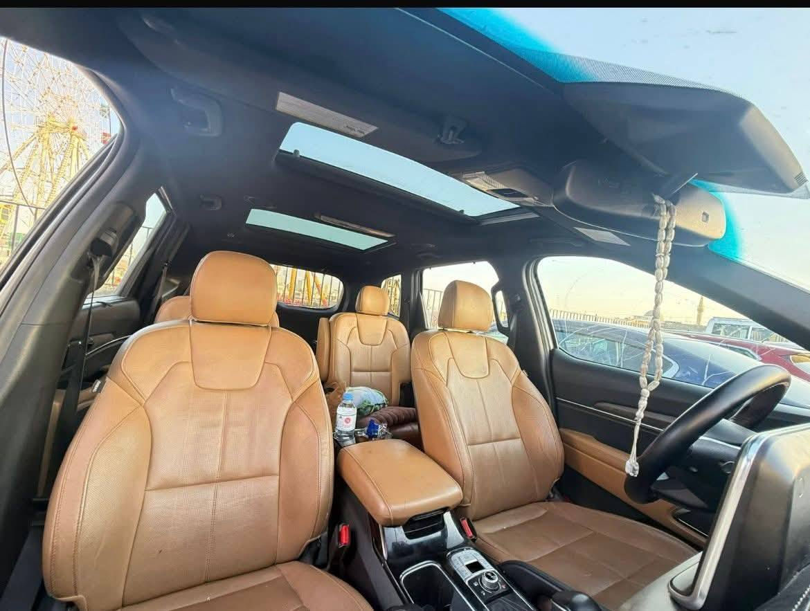 السلام عليكم 
تلورايد للبيع … ارخص كيا تيلورايد
2021 فول مواصفات 1/1 (برستيج)
رقم بغداد الجديد باسمي شرط كلشي بلاد حته الايربك
ماشيه 111 ميل طبعاً اجتي من امريكا 84 ميل 
سياره فتحتين 
كشنات vip منفصل 
داخل قرميدي 
6 سلندر 3800 
كير 8 نمر 
سايد بريك بصمه اوتو هولد اوتو ستوب اطفاء ذكي
4 انضمت قياده متعدده 
4 كامرات 360 درجه 
لد امامي وخلفي 
7 اراكب 3 قطع تبريد 
تشغيل عن بعد 
جنطه كهرباء ذكيه 
ويل مقاس 20 بلاك 
وبعد بيه مواصفات 
————————————————————
ضرر :: صبغ جاملغين الاماميه وجاملغ خلفي 
وباب وره صدر وقبق جنطه مصبوغات بامريكا وصور الحادث مع المنشور وكير مفتوح مبدل بي تورباين وضمان بي ١٥ شهر 
سياره جاهزه وكامله وارخص كيا تيلورايد باعلى موصفات و هذا الحادث فلا تكسر بيها و اعلم ان الله يرى
مكانه كربلاء 
سعر  210 ورقه وبيه مجال للشراي بسيط رجاءً رجاءً
اذكرو الله يذكركم اللهم وفقنا والي ميشتري يدعو لنا اننا في امس الحاجة لدعاء 
***********
