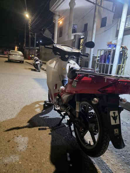 سرفيز للبيع السعر ٥٠٠ وبي مجال
***********
