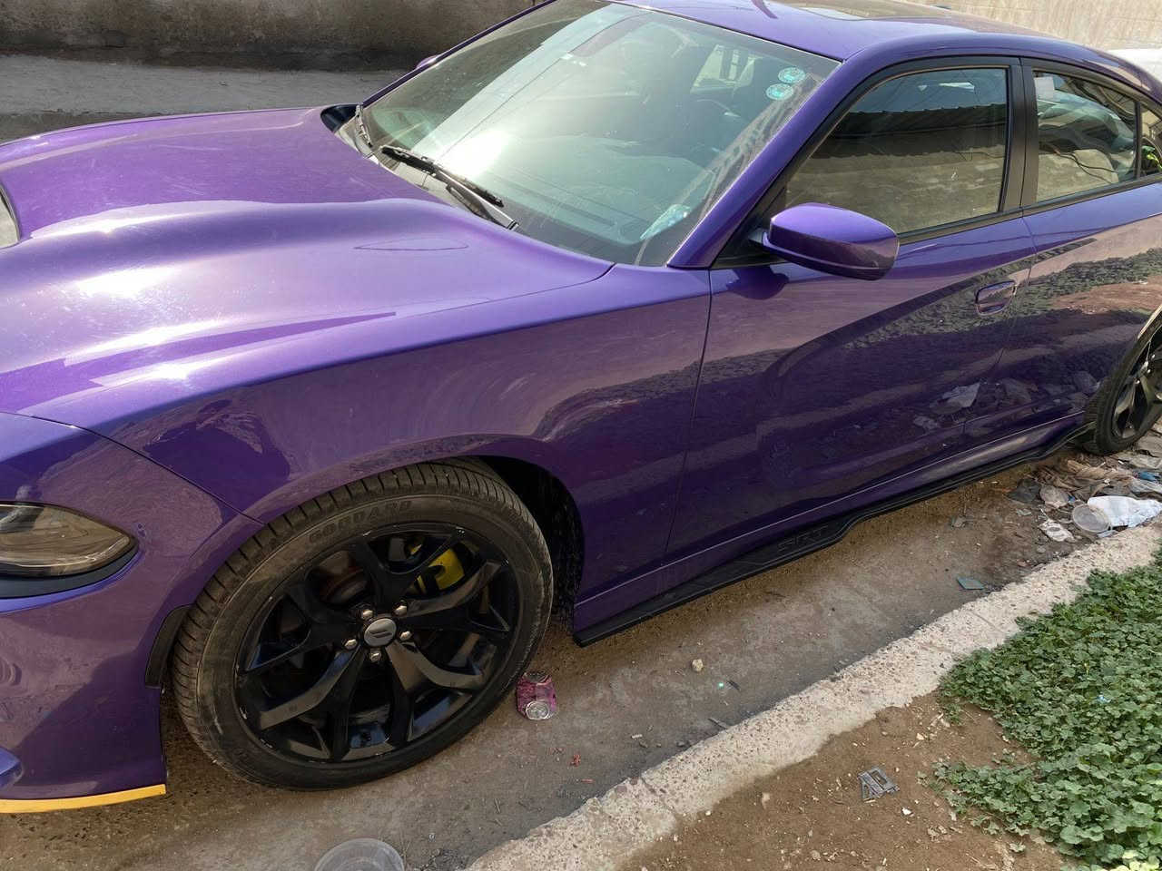 جارجر موديل 2019 ( خـليـجـي )
سيارة جديدة جدا مكفول بدون حادث
فول مواصفات بصمة سلايد فتخة سقف 
شاشة كبيره لمس كاميرا حاسه راردارت حاسات 
 تحكمات ستريت بلوتوث اوكس كار بل محرك 6 سلندر ه
محرك كير واير بشرط مامفتوح 
سيارة حيل نظيفة كلشي عل بلاد جديد 
سنوية هزة كلشي جديد مدفوع لـ
باسمي السنوية بشرط تحويل وغرامـة
سيارة مابيـها دينار مصرف كامل من كل نواحي
رقم صاحب سيارة ***********
