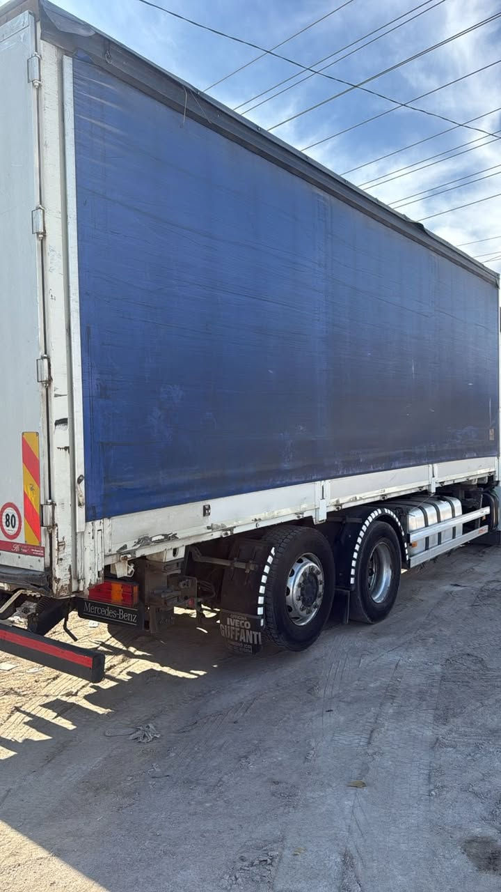 سلام عليكم للبيع بدي جادر كبس طول ٧ ونص***********
