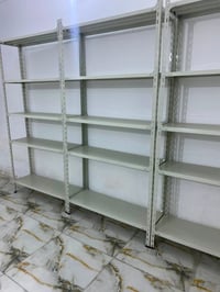 *رفوف عدد 12 الارتفاع 2 متر العرض 1 متر العمق 30 سم قويات جدا يتحملون ...