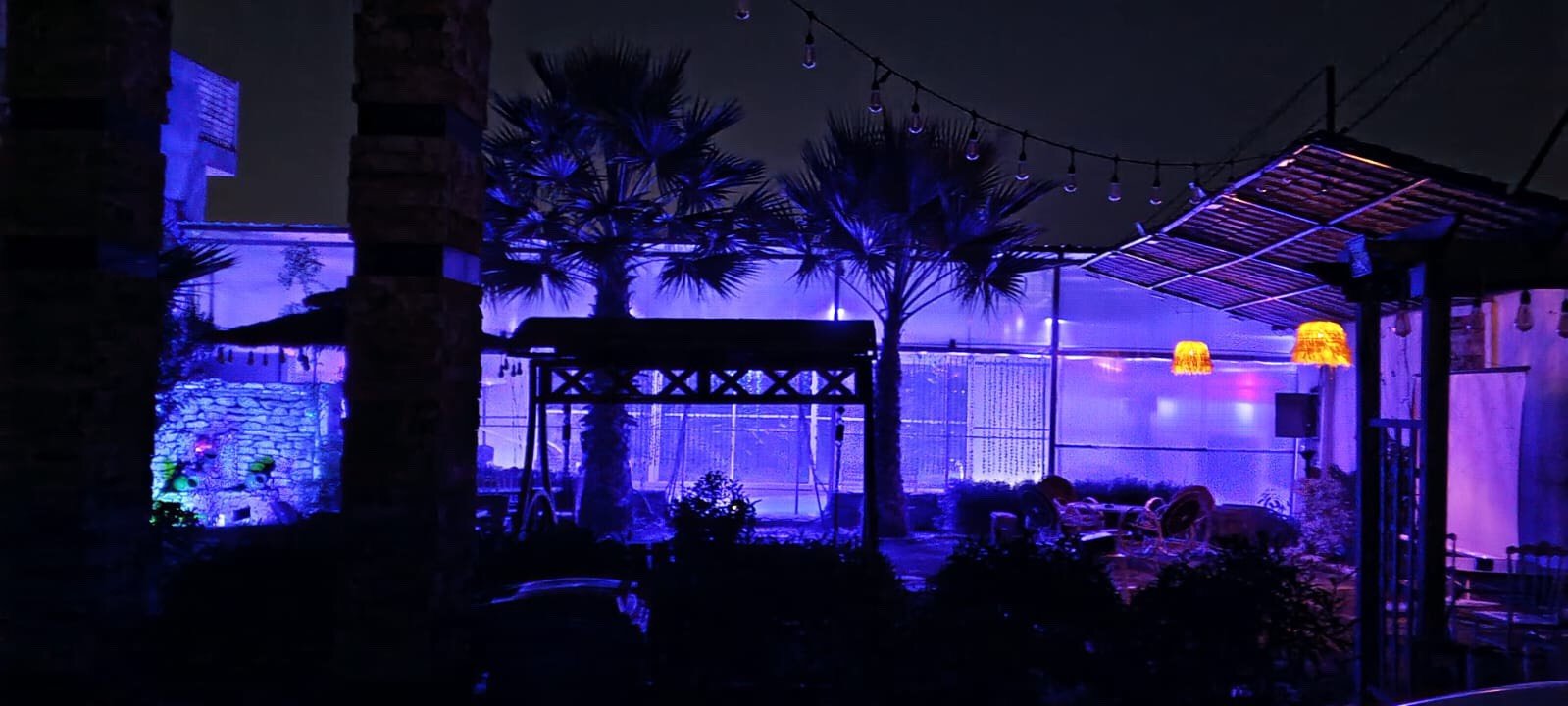 مرحبا متوفر حجوزات داخل مزرعة شواطئ دجله 🌴 تطل المزرعه على نهر دجله
مسبح ماء حار عمال خدمه اجانب 
اماكن شواء 
اربع جلسات
العاب كبار والعاب اطفال 

عرض خلال شهر رمضان اليوم الكامل من ساعه 1 الظهر الي ثاني يوم ساعه 10 الصبح 

ب350 الف فقط 
متوفر غدا يوم الثلاثاء
للحجز الاتصال على ***********
