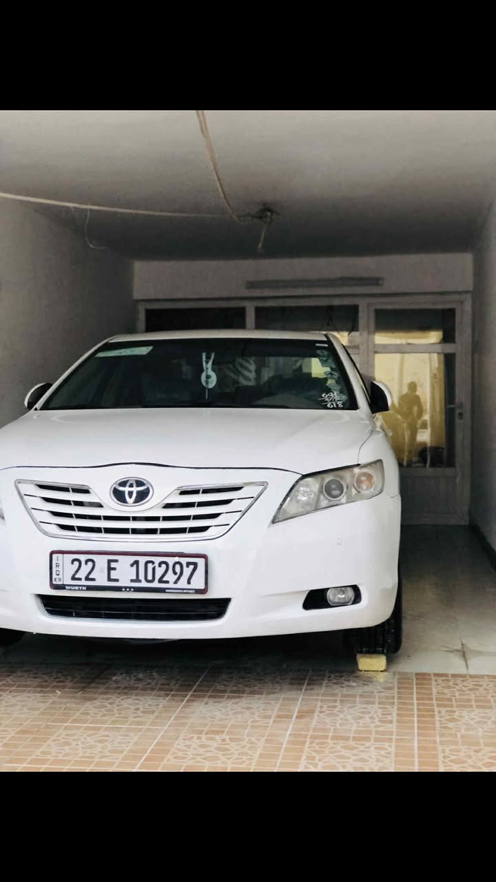 سلام عليكم كامري  موديل 2009 فول موصفات خليجي فتحه سنويه جديد باقي تفاصيل هاي رقمي سعر ١٢٨       ***********
