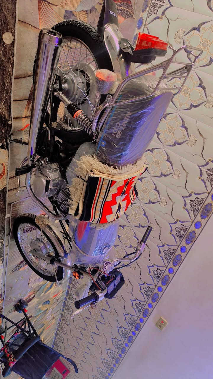 سلام عليكم اربعه كير نامه موديل 2026 للبيع السعر 850 وبيهه مجال رقم الواتساب بس *********** 👋
