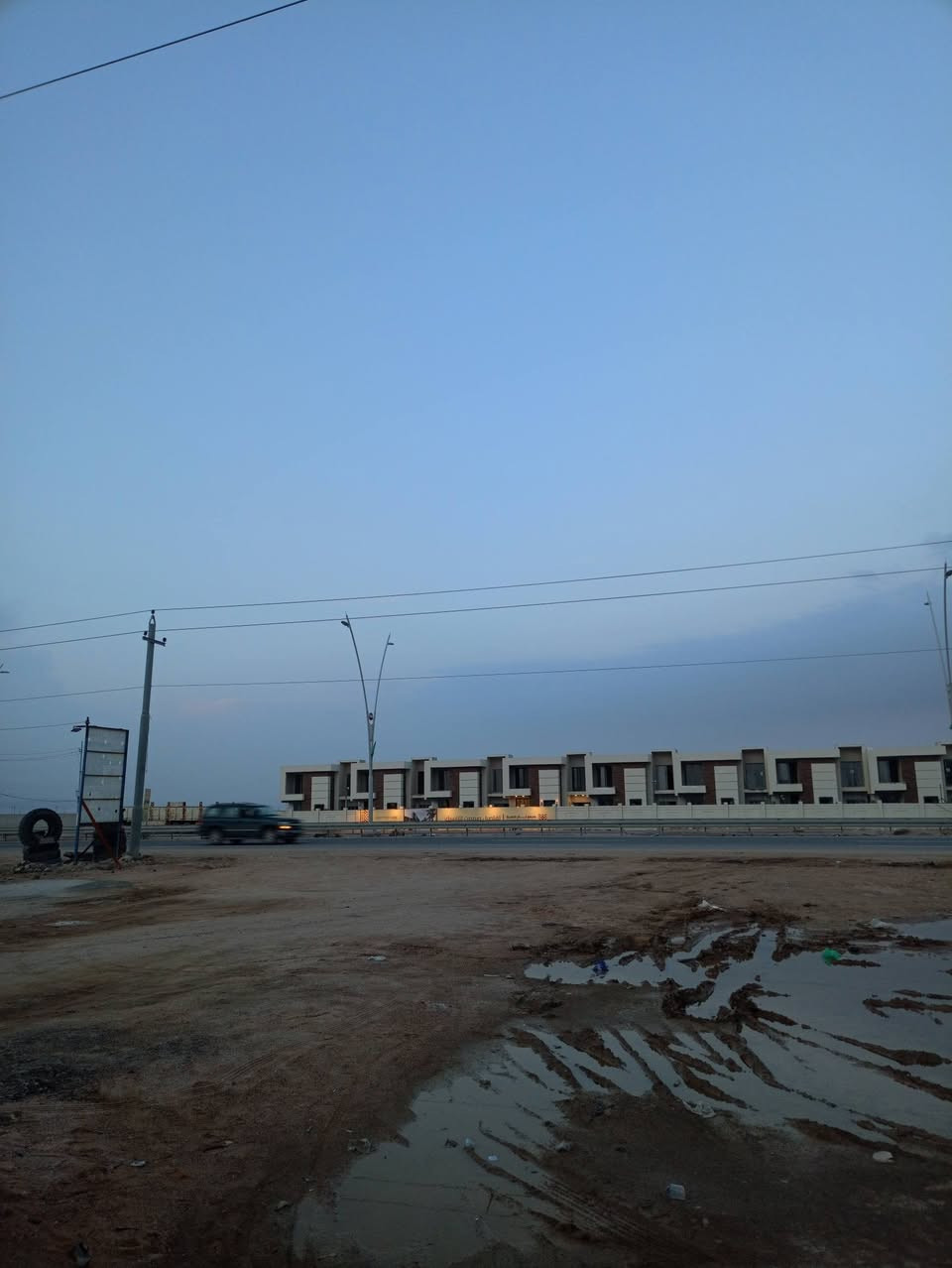 السلام عليكم
محلات للايجار عدد 2 ،
العنوان 
البصرة الكباسي الشارع الفوك قرب مجمع تاج البصرة 2
مساحة المحل (ثلاثة ونص× خمسة )
للاستفسار ***********/
