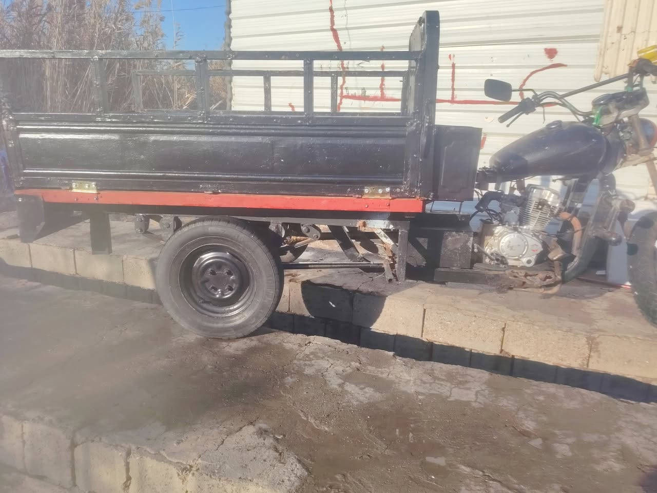 السلام عليكم ستوته للبيع ام تي ار موديل ٢٠١٢ الستوته محركها ٢٣ اكسل جديد كهربائية كله شغاله هذا رقمي مامتواجد عل فيس بك ***********
