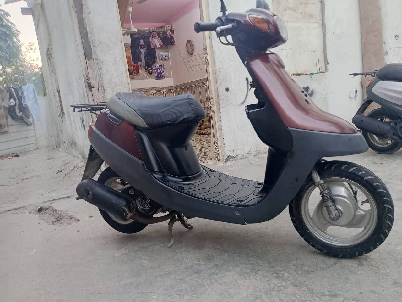 دراجه بطه 2003 سعر 300 العنوان كربلاء حي الغدير دراجه محرك ما مفتوح والشرايه يتصل علىم***********
