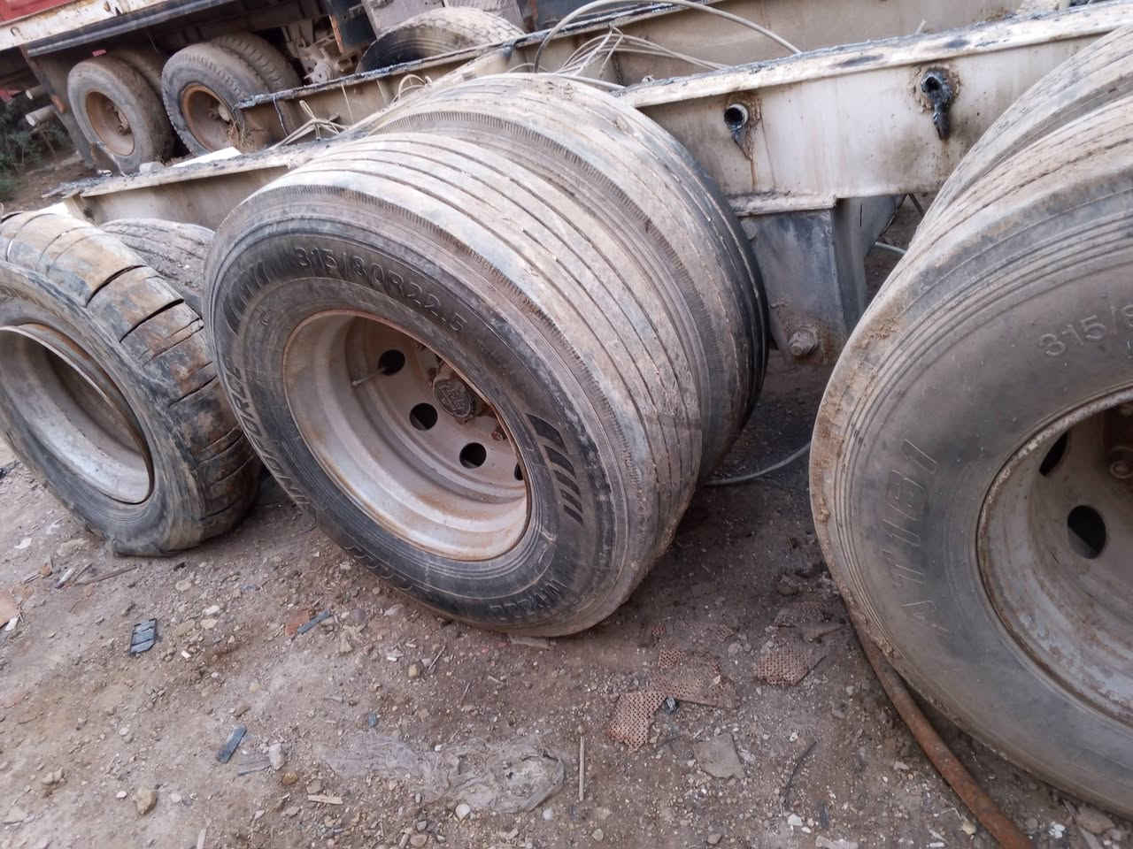 3دناكير جوبلس رفاع بدون تاير ويل مل صهريج نضيفه مكاني جرف النداف حسين ***********
