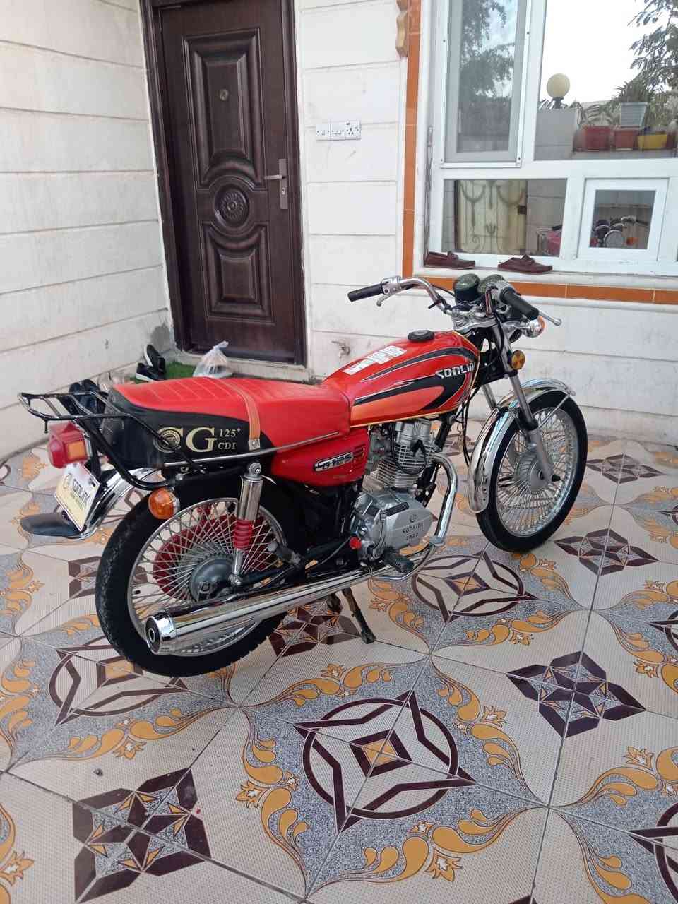 سلام عليكم
مكلف بالنشر......
دراجة سولنك22
اربعه كير
محرك غطاس
مكان / خانقين 
سعر 475 وبي مجال 
الاستفسار اكثر  
***********
