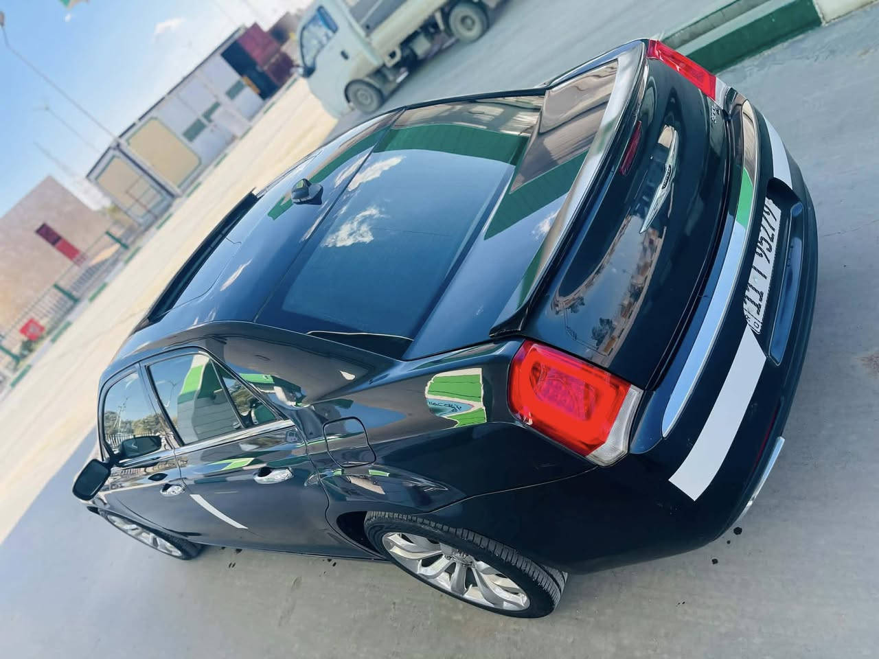 السلام عليكم
اوباما2016 

فول مواصفات السياره جاملغ وبنيد اصلي ودور جاملغ خلفي وباب كلير بدون دواخل بدون ارباك 

٦سلندر ٣٦٠٠

السياره تخم تاير جديد ماصار أسبوع شديته حداديه صدر امامي خلفي جديد

١-زنون عالي ناصي

٢- فتحه بانوراما

٣- كشنات حظن

٤- كشنات تدفئه تبريد

٥- كلاصات تدفئه تبريد

٦- تبريد قطعتين

٧-حساسات امامي خليه

٩- رادارات جانبيه

١٠- نقطه عمياء

١١-دمامات لفيه

١٢-شاشه كبيره كار بلي

١٣-ويل ٢٠ بلادي

ما 

١٤- بصمه ابواب

١٥-تشغيل عن بعد

١٦- كير مارس

١٧-كراسي كهرباء

جاهزه الف متخسر عليها سنويه 31 سعرها 178 ماكو هيج موديل هيج سعر ***********
