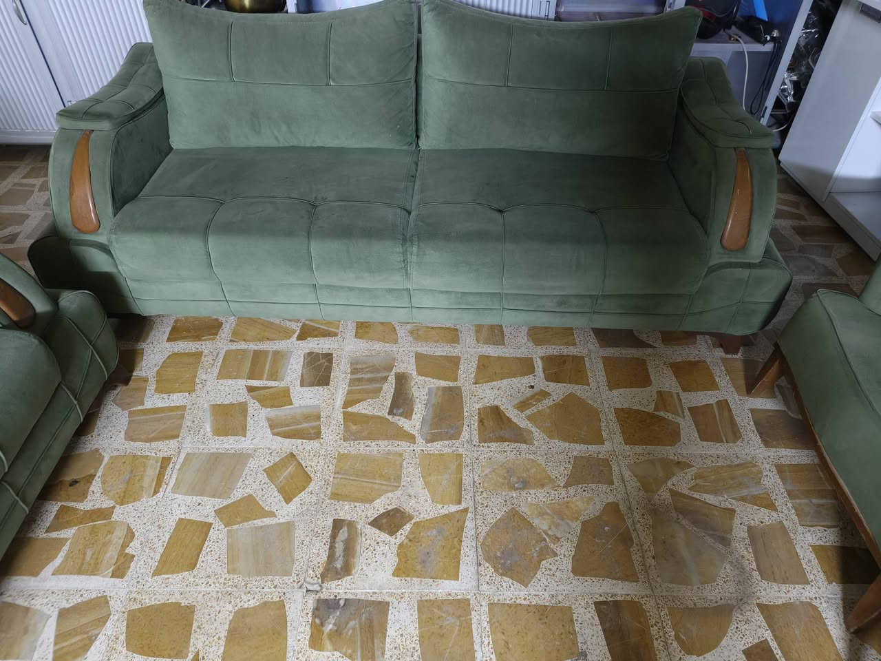 تخم للبيع تركي كلش نضيف ٨ نفرات الموشراي ياريت يرفع المنشور‏‪***********‬‏ بي واتس
