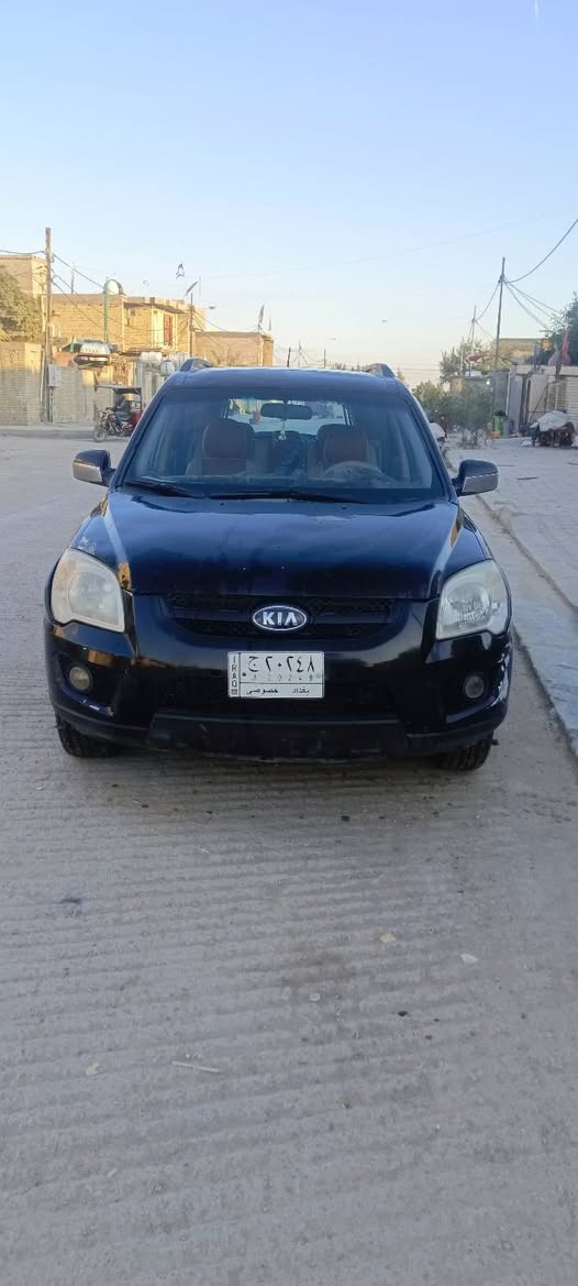 سلام عليكم كياه سبورتج2006خليجي  للبيع  محرك6اسندر السياره جاهزه وما بيها وينقص رقم بغداد بسمي تحويل ثاني  السعر83وبيه مجال ***********
