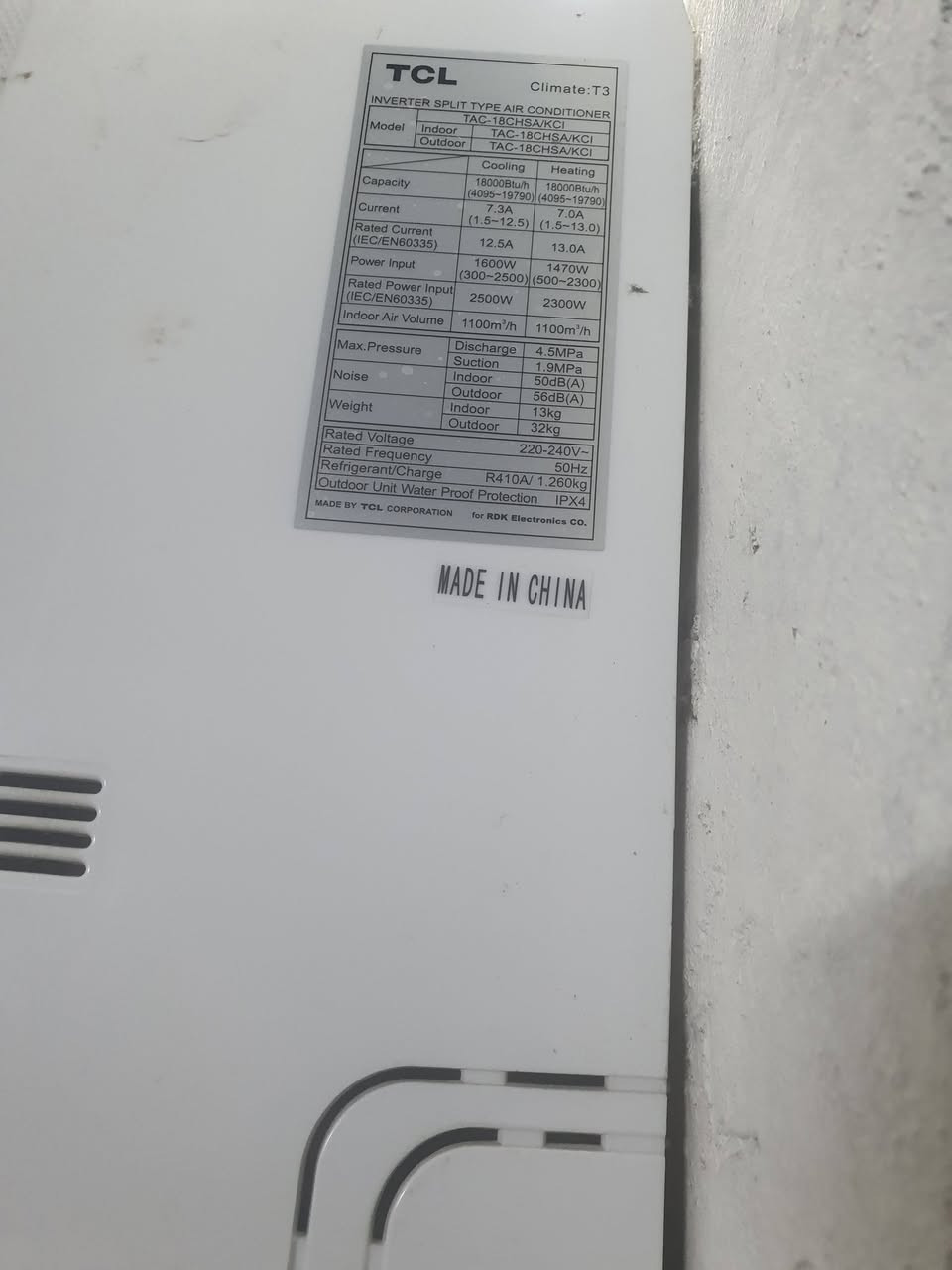 سبلت TCL طن ونص إنفيرتر – ٤ مراحل تحكم بالأمبير ❄️
السبلت مشدود وشغال تجي تفحصه تشوفه بنفسك، تجرب التبريد  وإذا عجبك تفتحه وتاخذه.
السعر: ٥٥٠ ألف
📍 بغداد – الدورة – البوعيثة
***********

