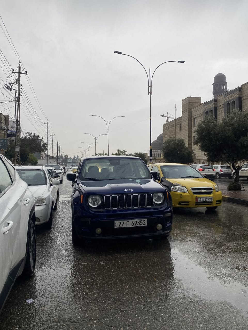 السلام عليكم 
جيب رينيجيد 2019 
ماشية 129كم
محرك 2400 
المواصفات سبورت 
الضرر موضح 
وبيها قطع اثر شخوط بدون حادث 
مكاني موصل 
السعر 117
***********
