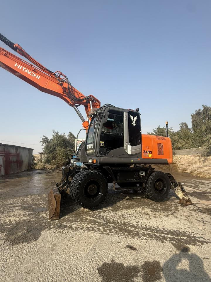 حفاره تاير حجم 170 رقم اربيل  مديل 11. مكفوله 
*********** ‭ ‭

‭٠٧٨٠ ٤٧٥ ٥٧٥٨‬
