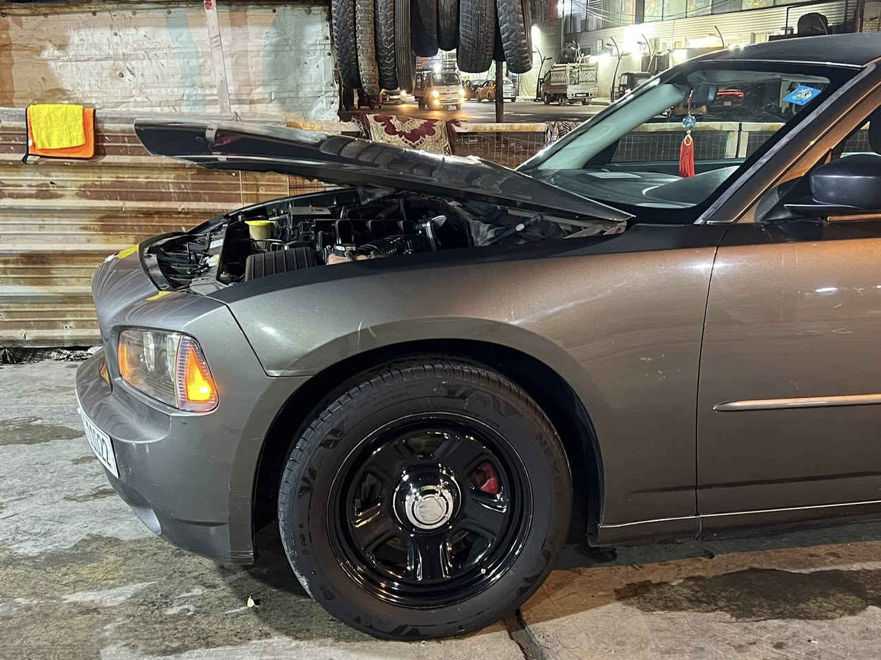 سلام عليكم
جارجر للبيع مكفوله موديل 2008 | مكينه 6 2700 كفاله سياره ماشيه 110 حقيقي ضررها خشم الجاملغ عكس السايق الامي وبارد بسيط بلخلفي جهة السايق ( ملاحضه السياره مو بوليسي والغراض اني شادهن ) سياره بسمي رقم بغداد مميز شرط التحويل رايدها 115 وبيه مجال مكاني بغداد 

هاتف | ***********
