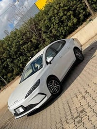 بي واي دي سيل • هايبريد • ٢١٠٠ كم