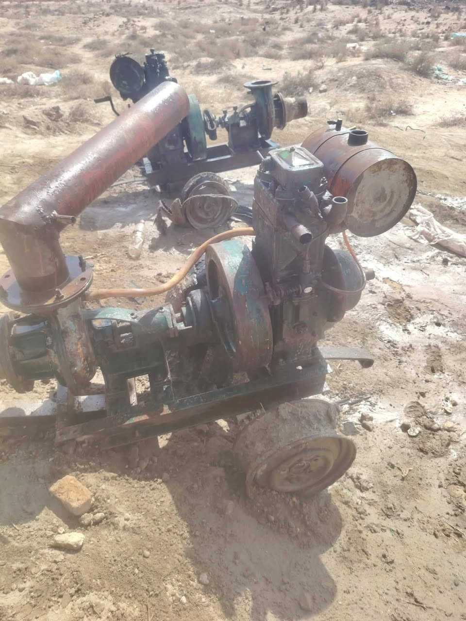 سلام عليكم مواطير ابو السته جاهزات شغالات العنوان  طريق كربلاء عمود 757الستفسار اكثر علا رقم ***********.   السعر عل رقم
