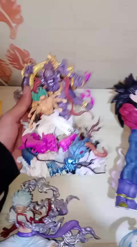 مجسمات للبيع عدد 73 قطعة وي الكبار ،  ، بسعر الجملة واقل هم .. ادخلي خاص وتدلل


**إذا كنت صاحب هذا الإعلان وتريد حذفه لأي سبب، رجاءا أرسل رسالة إلى الدعم الفني**