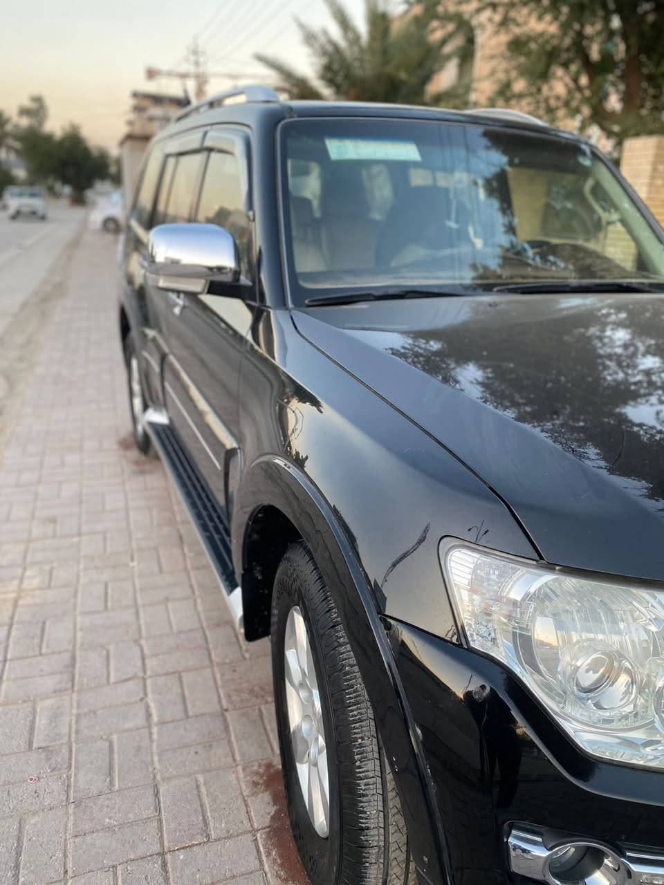 السلام عليكم باجيرو ٢٠١٦ مكينه ٣٥٠٠ اللون اسود ملكي مكفوله مواصفات شاشه كبيره بلاديه كامره دواره اشياره ب المري اشاير ترحيب كشن كهرباء  داخل بيجي واسود صاج السعر ١٧٦ رقم الهاتف ***********
