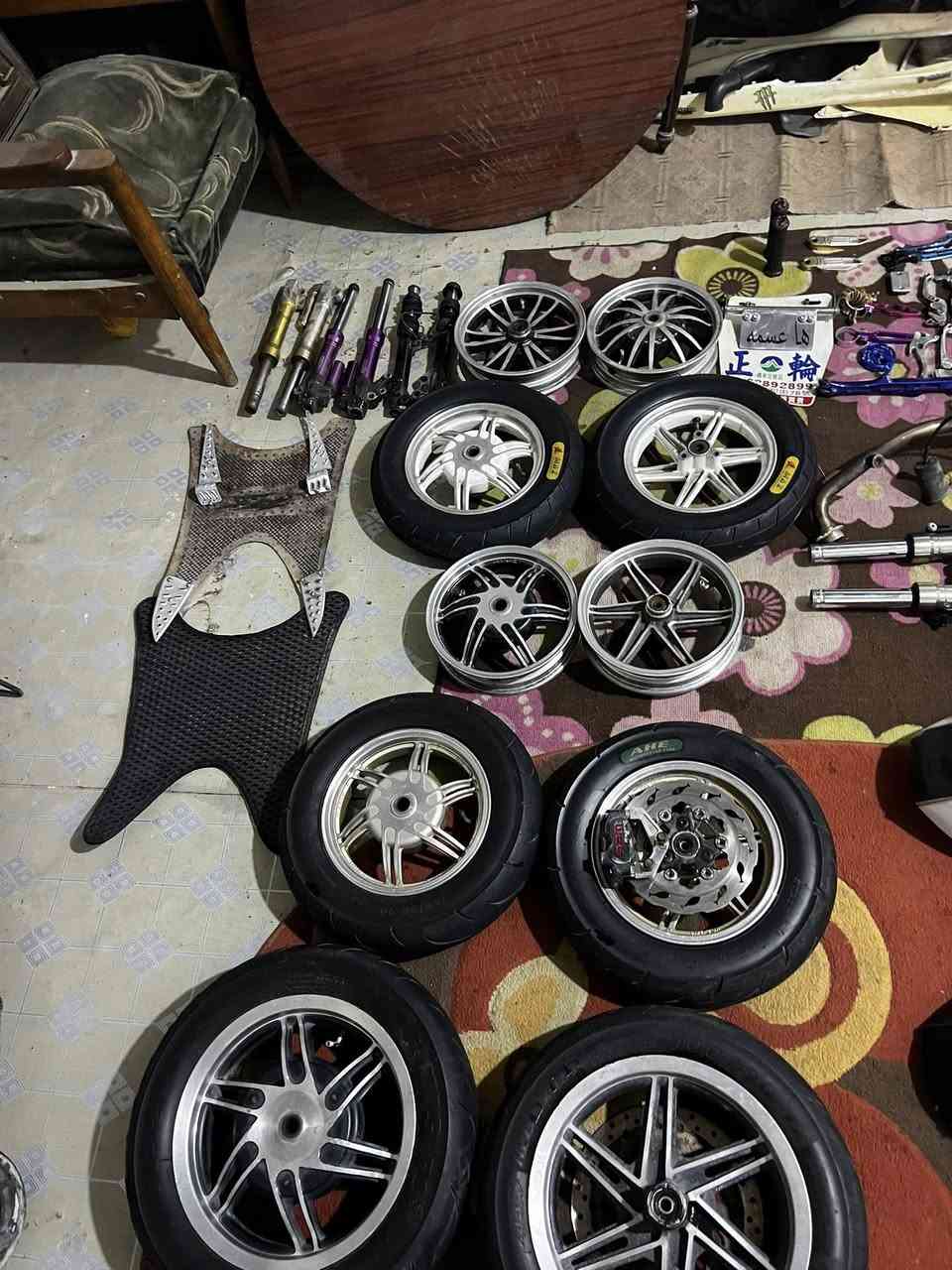 🙋‍♂️شتريد موجود وغراض كله رمبه وجدد توصيل جميع محافضات العراق باقي التفاصيل خاص او اتصل ***********💁‍♂️
