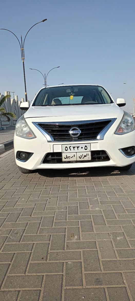 هندي بليته زركة
نيسان سني 2019 سعرها 100 غير قابل للعملة 
كير مكينة ممتاز ماليها عطلات جاهزة 
صبغ شبر صندوك فقط الباقي بارد 

مايشة 50 الف 
بصرة قبلة ***********
