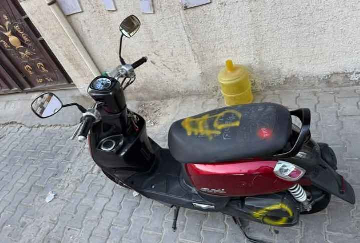 دراجه بوليس للبيع 

المديل 2015

المحرك 125

المنشاء ياباني   

دراجه نضيفه كلش مكفوله مكينه و كفر 

دراجه بلادي كله 

المحرك ما ملعوب بي أبد 

الدراجه حلوه وجديده 

دراجه مال رمبه 

مكاني بغداد الجديده تل محمد 

تجي تاخذ الدراجه من الباب البيت 

الرقم *********** بغداد, العراق
