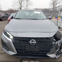 نيسان ألتيما • ٢٠٢٤ • دفع رباعي