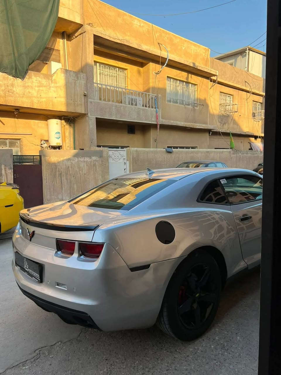89 ورقه
وانظف 12
السياره باسمي شخصيا
جاهزه رقم جديد
كامله بدون اي نقص
بيع بدون مراوس
السياره كلش نظيفه 
موديل 2012
ماشيه ٦٣
محرك 6 سلندر 
لون سلفر  
كراسي كهرباء
تحكمات ستيرن 
تبريد ثلج 
صدر امامي خلفي نظيف 
شفتات سرعه  
ويل 20 
بجم زنون 
السياره كلش مميزه ونظيفه  
مكان السياره بغداد الجديده 

سعر السياره 89 ورقه قفل

*********** واتساب
اذا مجاوبتك راسلني واتساب
واني الممنون 🌹

تسعه طارق
