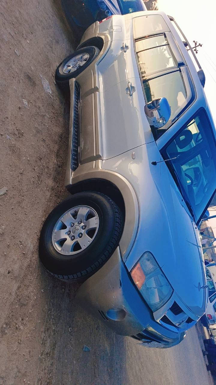 سلام عليكم باجيرو موديل 2006 ابسمي تحويل ثاني يوم عنوان سياره كربلاء محرك 300 سياره كفاله عامه فقط حجل محرك كير حداديه تبريد كله جديد  سعر 100 ورقه وبيه مجال رقم ***********
