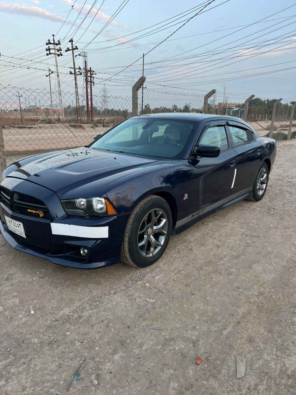 السلام عليكم جارجر لبيع موديل ١٤فول موصفات عده الفتحه كشنات حضن حته استيرن تدفئه مسجل دمام ابلدي مكينه وكير خير من الله سياره كامله السعر ١٣٥ وبيه مجال المكان اديالئ بعقوبه سياره مامشتغله عل خط ***********
