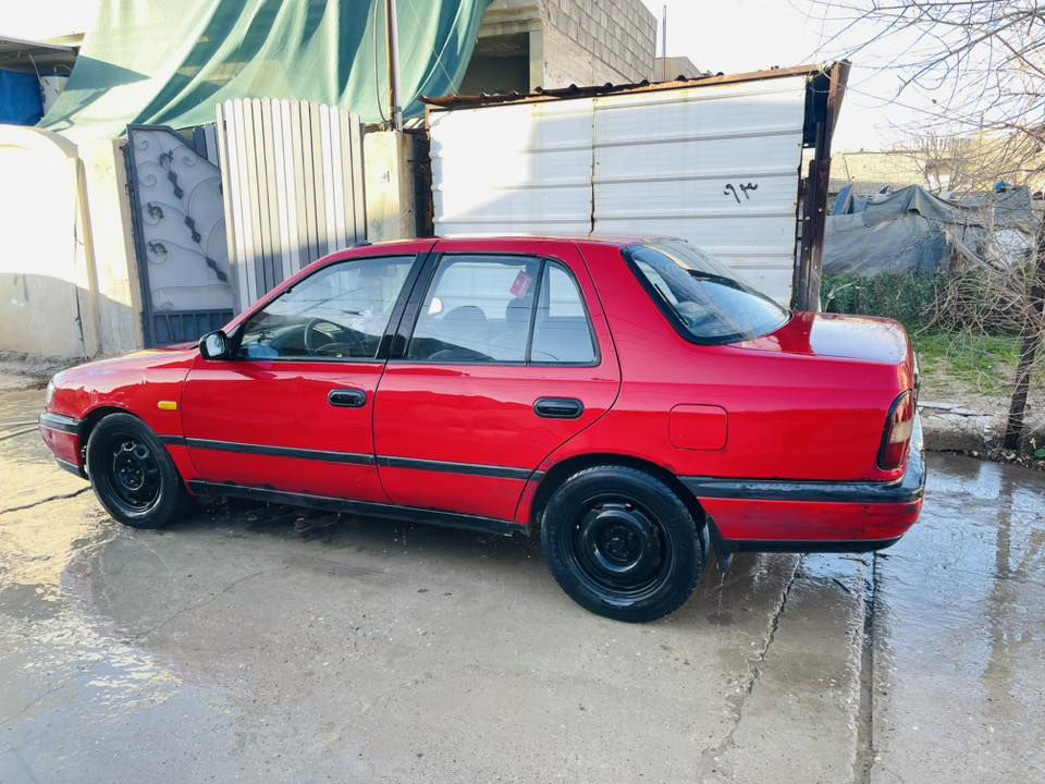 موديل 1992
اللون احمر غير محدد 
كير ومحرك شرط (مال كصه ) 
طخم امامي وخلفي جديد 
وايرمنيه كامله 
بدون دواخل 
دوشمه جديده
رقم نينوى ألماني 
سنويه لي 2028
كوبون بانزين بيها 
شرط التحويل 
سياره جاهزه ماتصرف عليها ربع 
فقط دهن وبانزين 
السعر 32$ وبيها مجال للشراي 
للتواصل *********** بي واتساب
