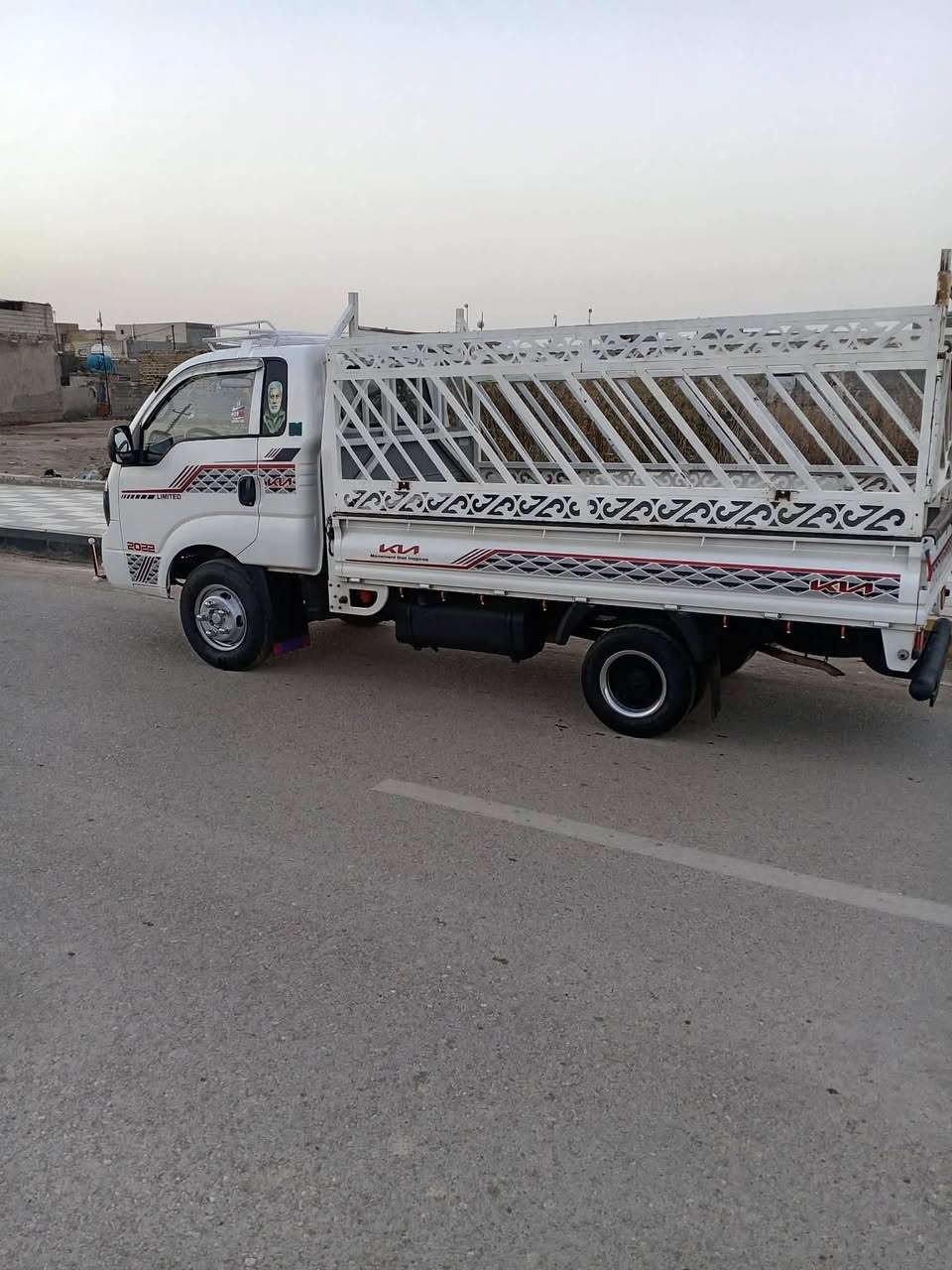 ال السلام عليكم فحل مديل  19 رقم نكليزي واسط كفاه عامه تخم تأتر شاصي مكفول رقم شاصي واضح سنويه الئ 30 سعر 140 بي مجال رقم هاتف ه‍ ***********
