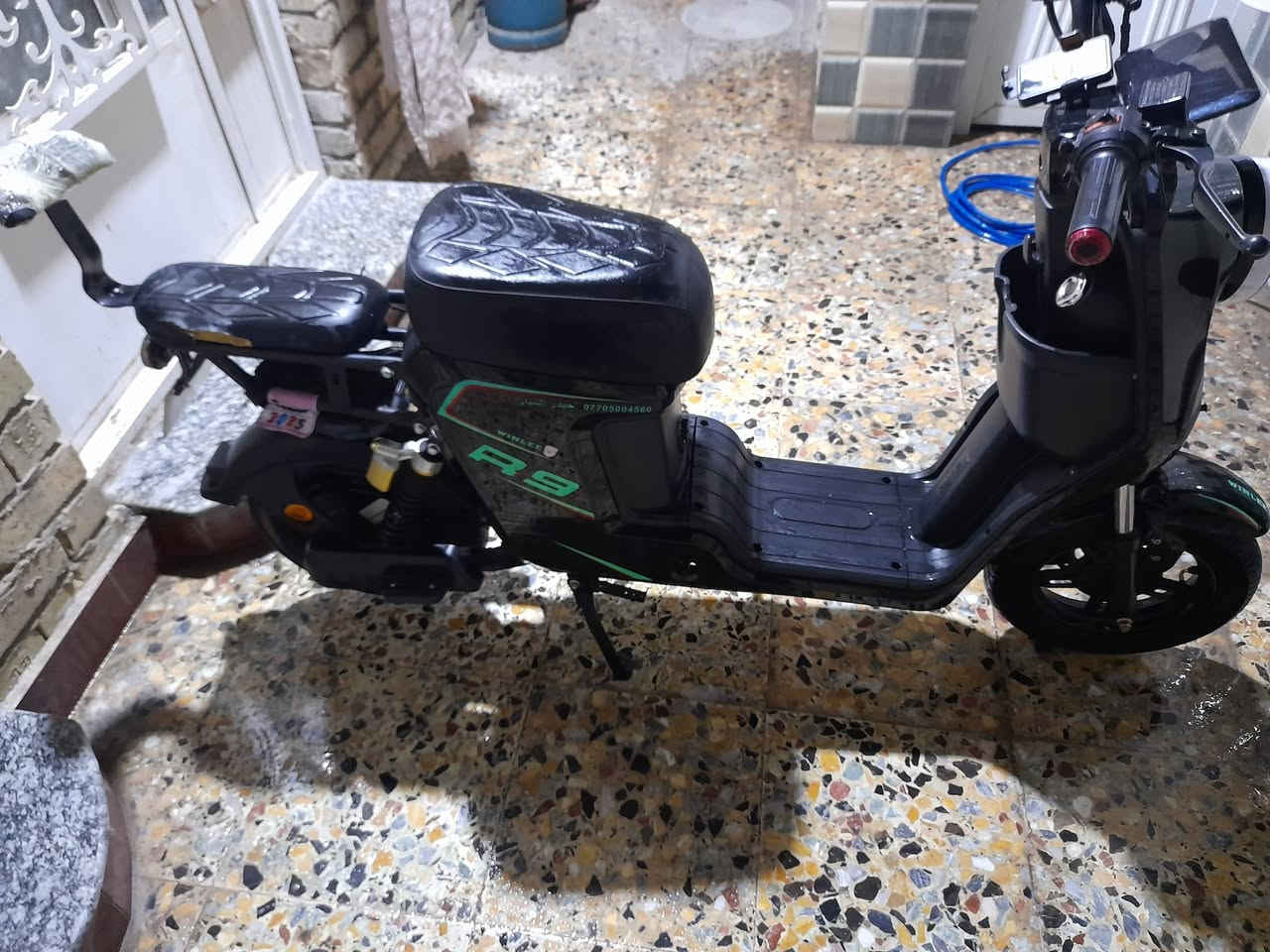 دراجه نوع r9  إلى البيع المواصفات كامل على هاذا الرقم واتساب ***********
